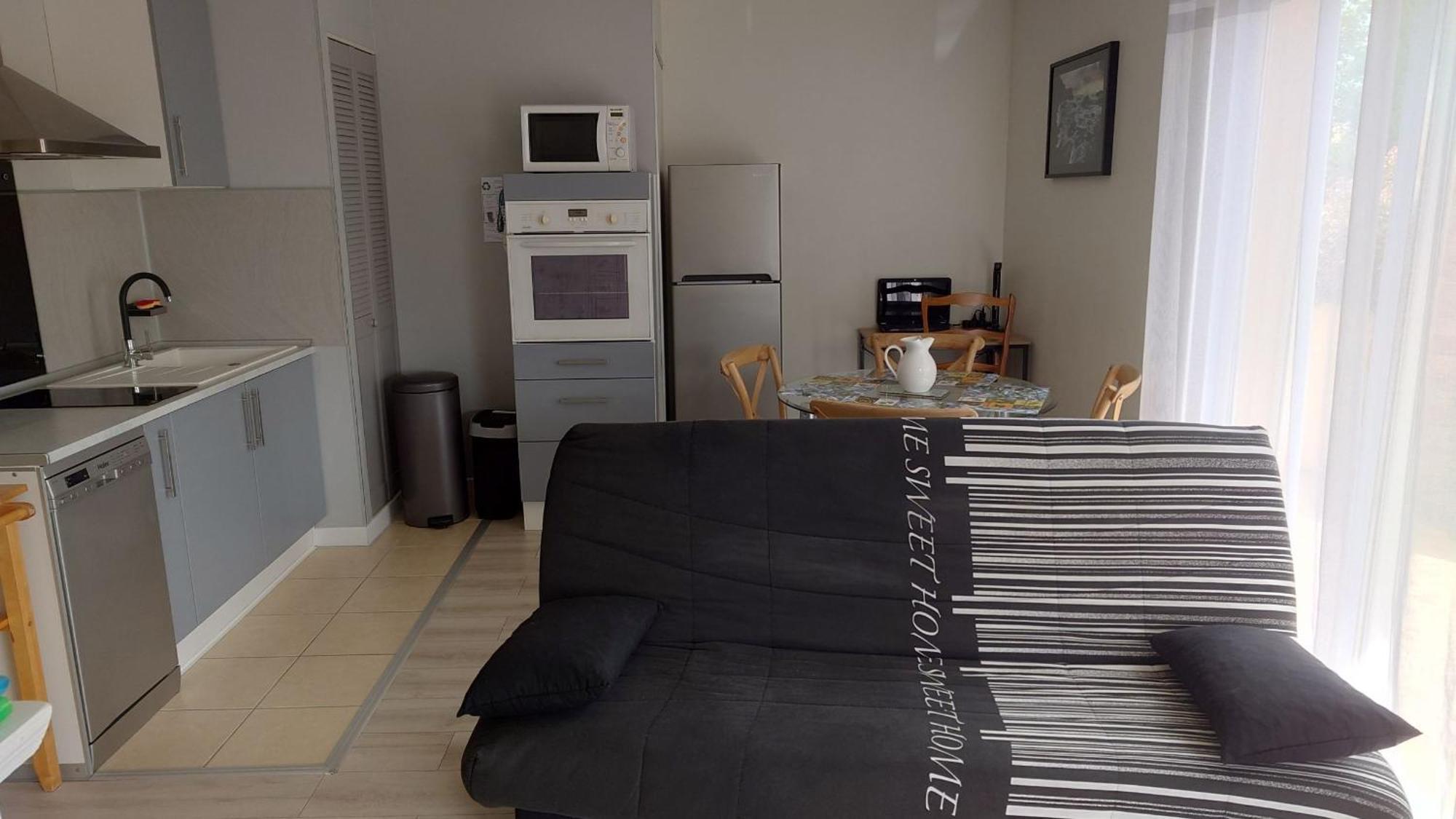 Welcome Logement Avec Terrasse Proche Bordeaux Saint-André-de-Cubzac Esterno foto
